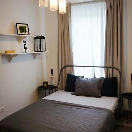 Appartement Apartament Zaspa 10 Min Od Plazy